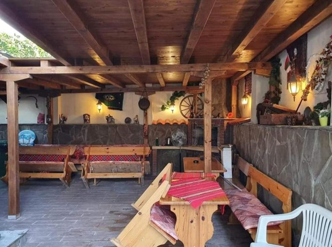 Guest House Markovi Равда Экстерьер фото