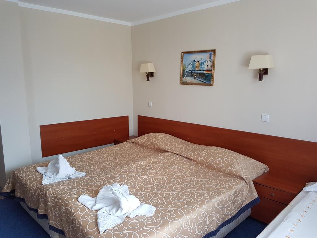 Guest House Markovi Равда Экстерьер фото
