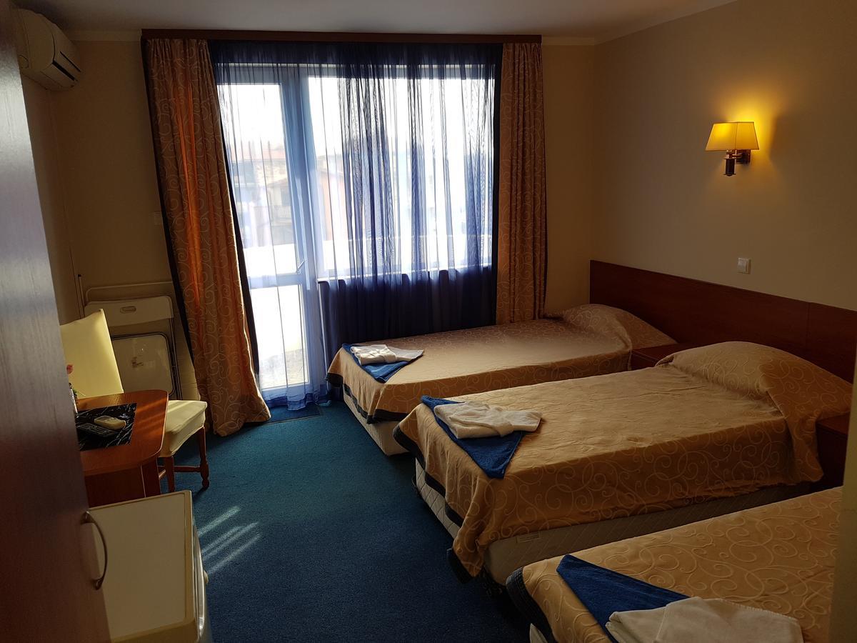Guest House Markovi Равда Экстерьер фото